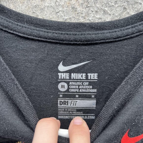 Nike Chicago Marathon Shirt Womens Medium Black Dri Fit 2017 Running Tee - Picture 4 of 12